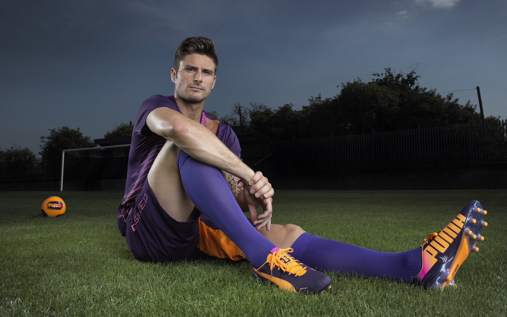 压迫型战术是否让五大联赛比赛节奏整体提升,什么是压迫式运动