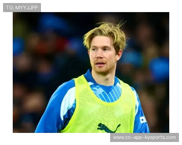 德布劳内脚弓精准转移打穿整条边路,曼城组织如画 德布劳内脚弓精准转移打穿整条边路,曼城组织如画